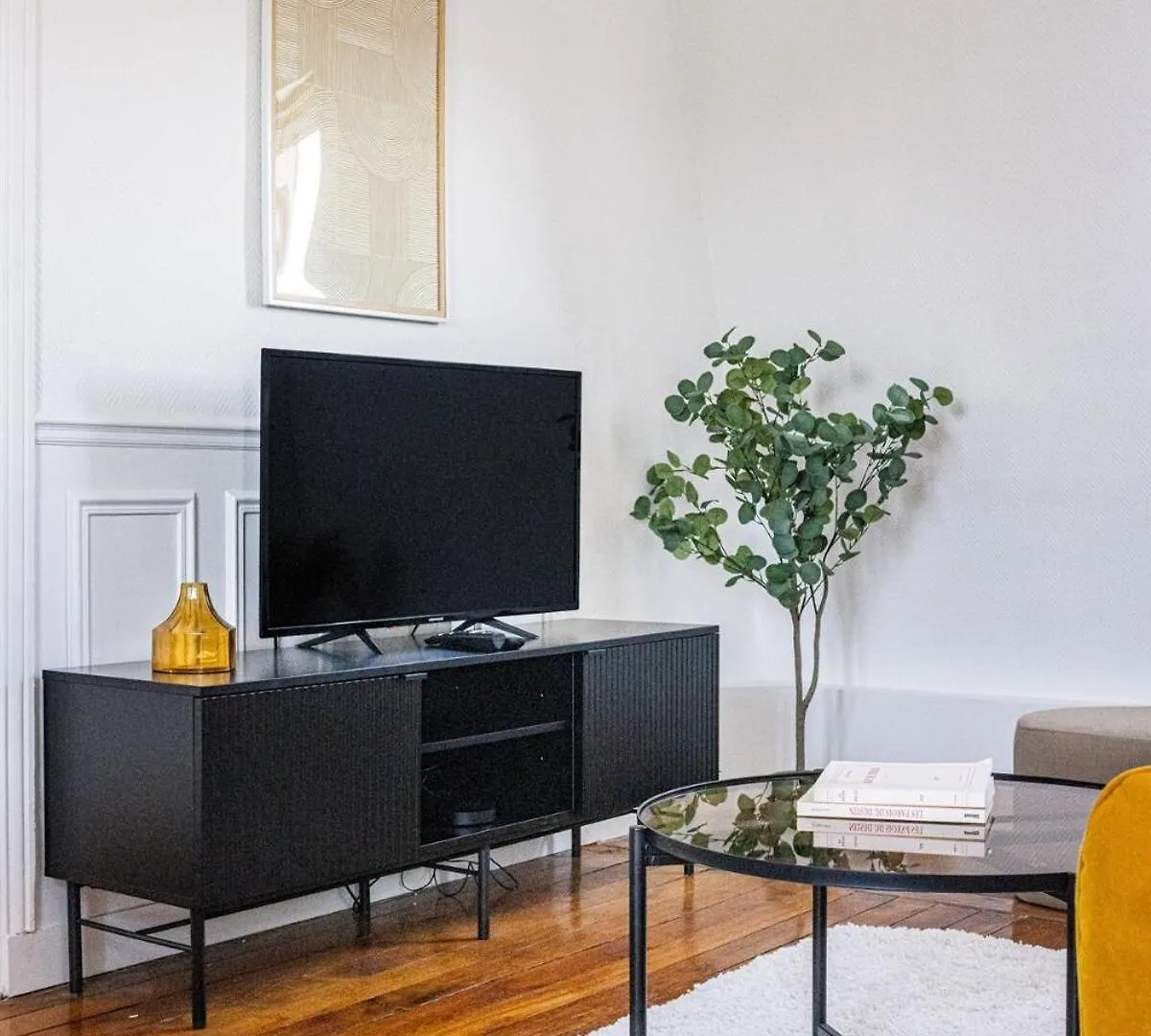 Apartment 1 Bedroom # Paris 14 # Alesia