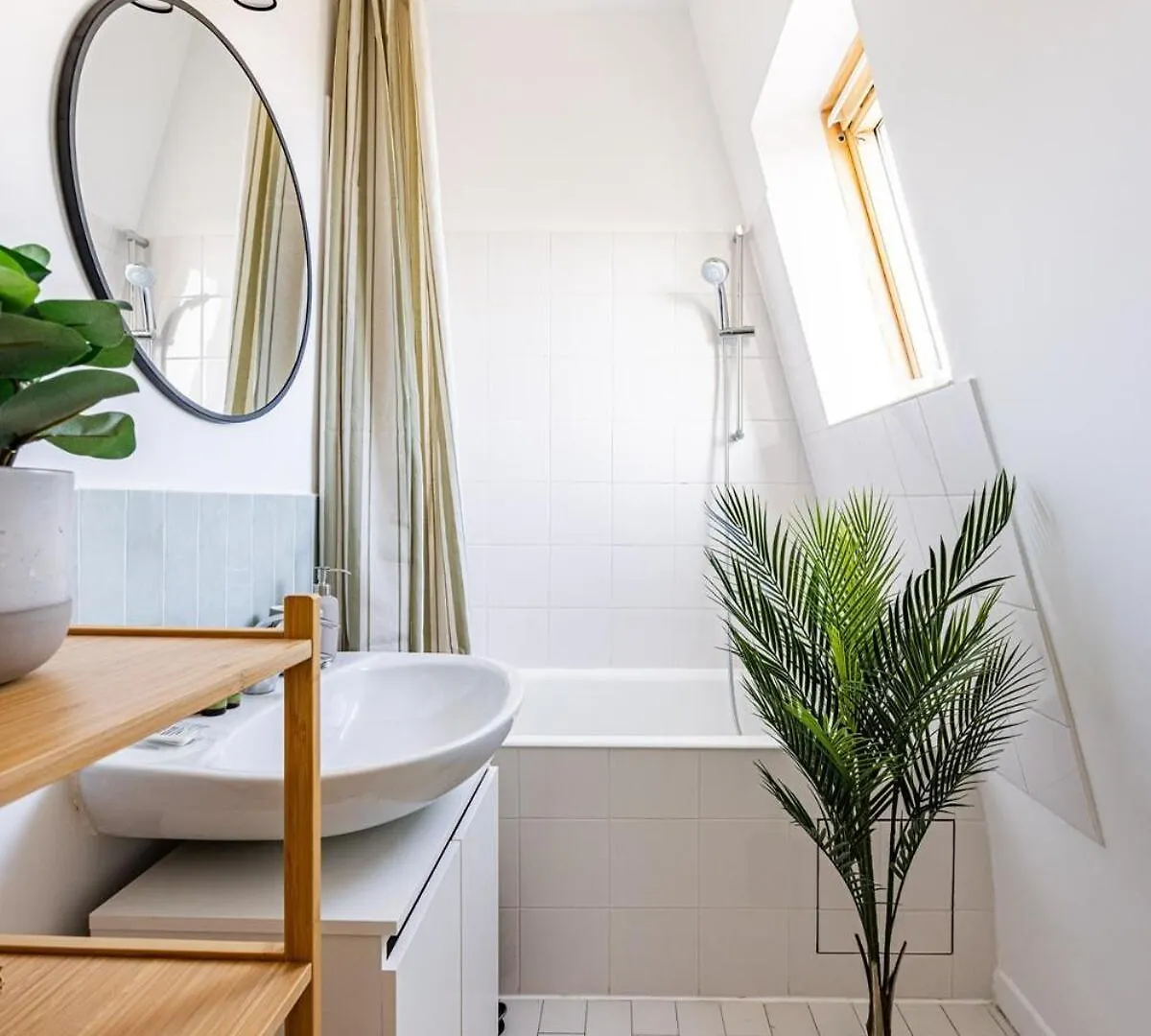 Apartment 1 Bedroom # Paris 14 # Alesia